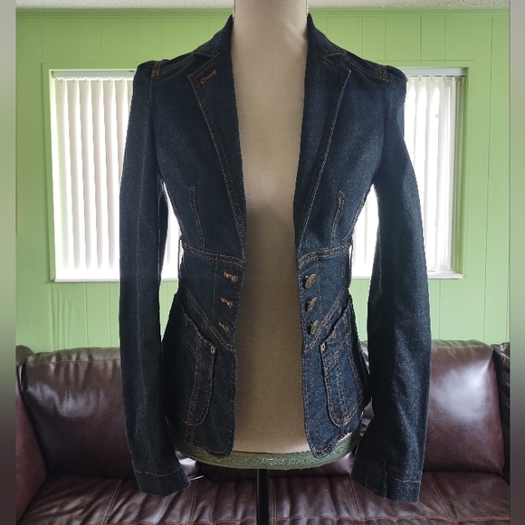 Marc Jacobs Jackets & Blazers - VGUC MARC JACOBS jean jacket